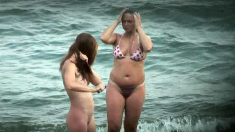 Voyeur cam films couple fucking on beach
